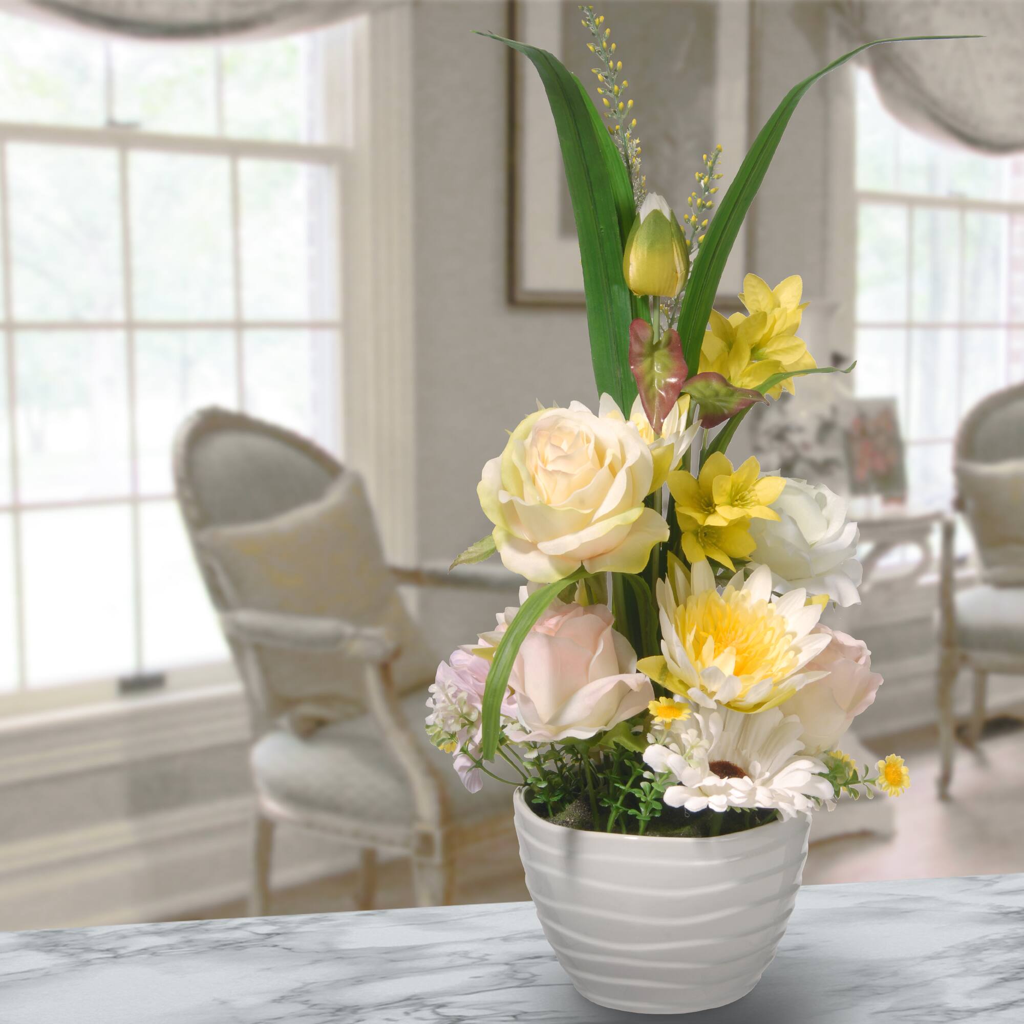 17" Potted Daisy & Rose Flowers